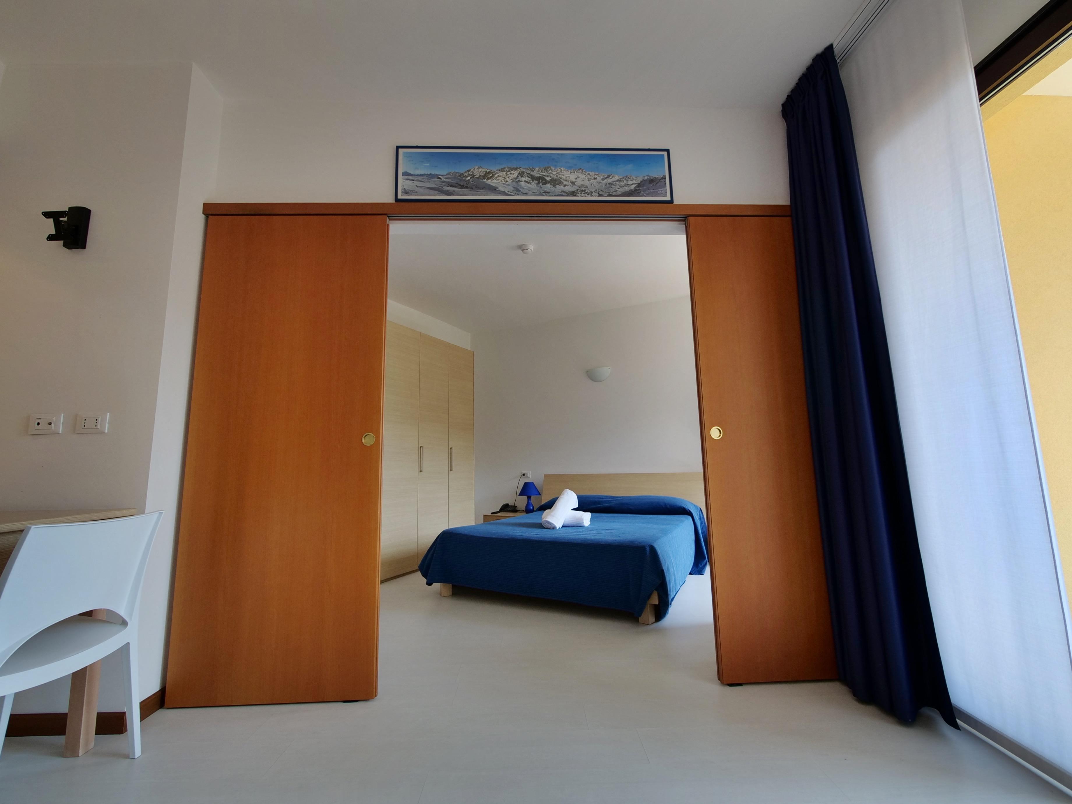 Hotel Residence Mondial Монелья Экстерьер фото